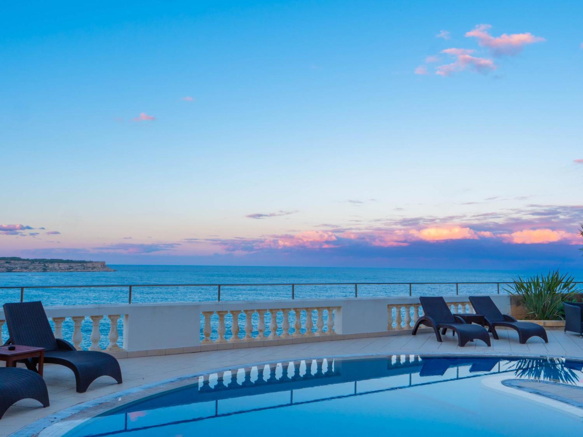 Villa Palma - Sunset Sea Views With Pool, Jacuzzi, Sauna And Games Room Mellieħa Exteriér fotografie